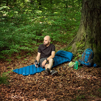 NC4006 Turkusowa Mata Turystyczna Z Pompką Nils Camp